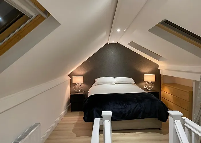 The Penthouse At Ty Gwyn