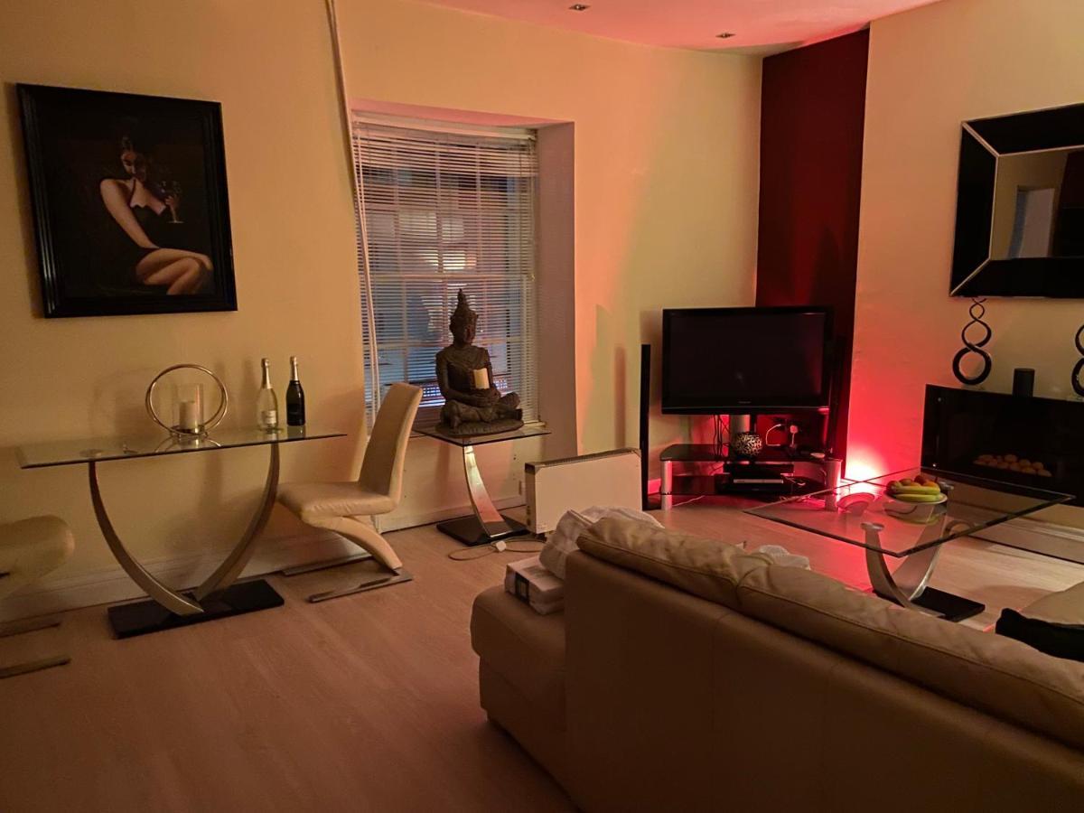 The Penthouse At Ty Gwyn Apartment